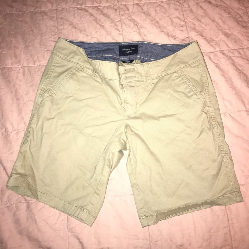 AE Khaki shorts